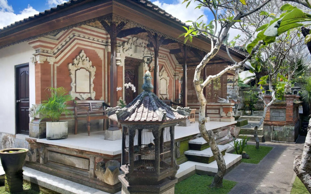 Teja Homestay