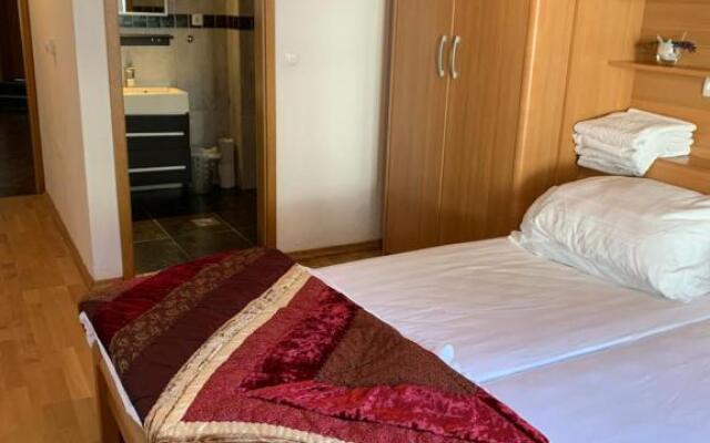 Travellers Haven Hostel Bled