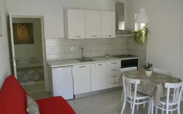 Robert - 5m From the sea - A1