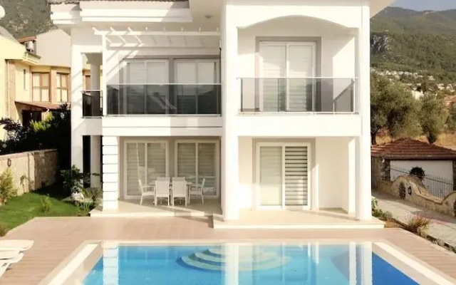 Orka Twin Villas
