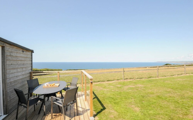 Lundy View Chalet