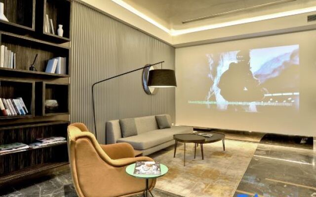 Stream in Cloud Resort Hotel