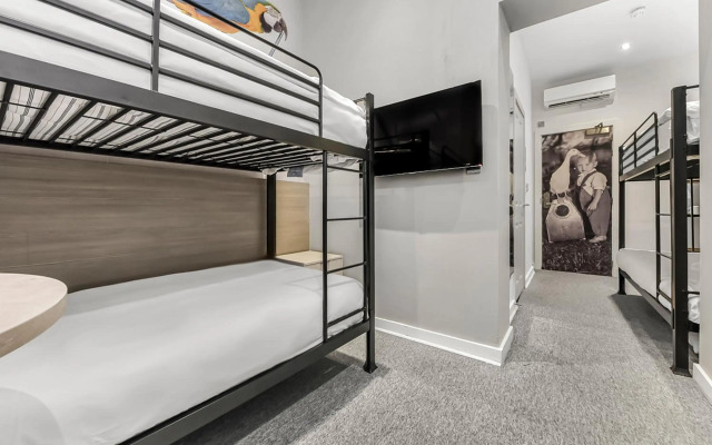 Heeton Concept Hotel Kensington