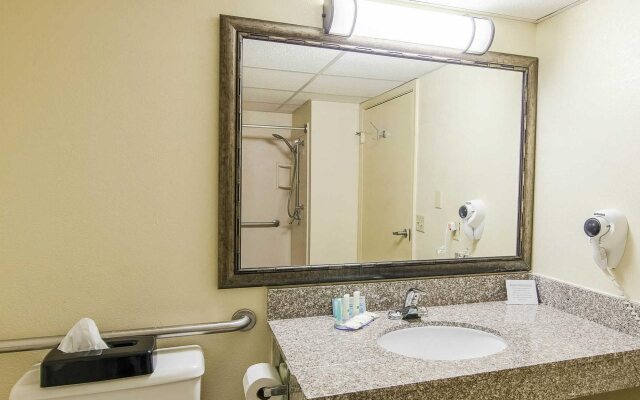 Spark by Hilton Lexington