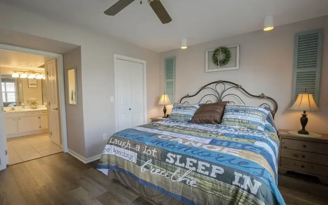 Perfectly On Pointe 3 Bedroom Condo by Redawning