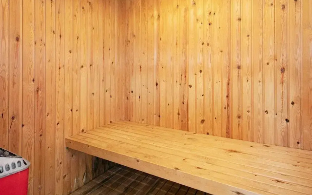8 Person Holiday Home in Bogense