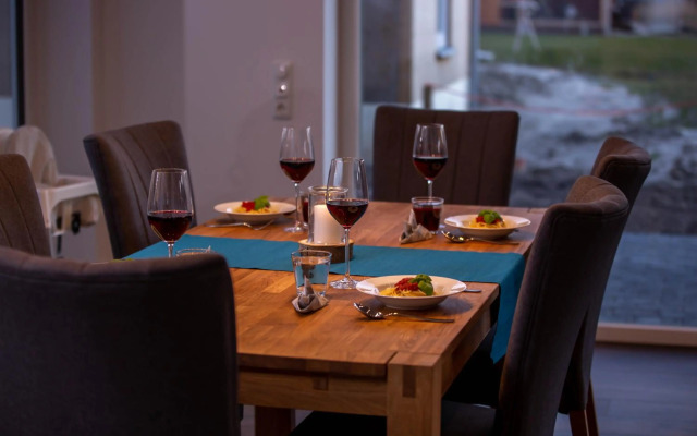 Dänisches Blockhaus direkt am Wangermeer