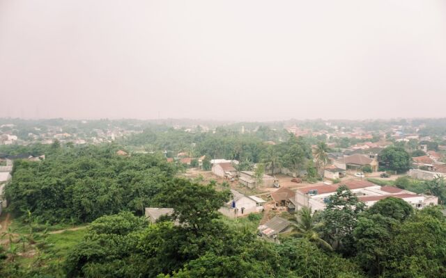 Nice And Homey Studio Serpong Garden Apartment