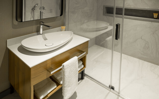 Mare Deluxe Residences & Villas