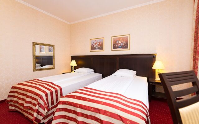 Gertrude Hotel
