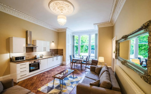 Rosedene Highland House - Emperor Apartment 2