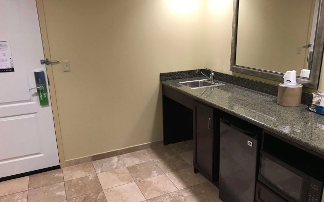 Hampton Inn & Suites Austin - Lakeway