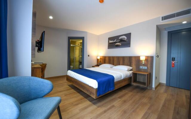Ref Inn Hotel