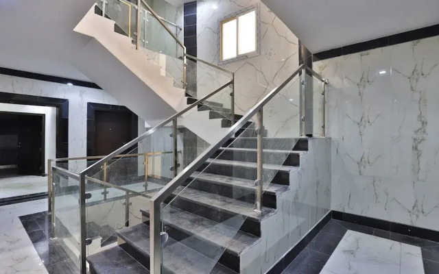 Oyo 312 Manazel Al Karam Furnished Apart