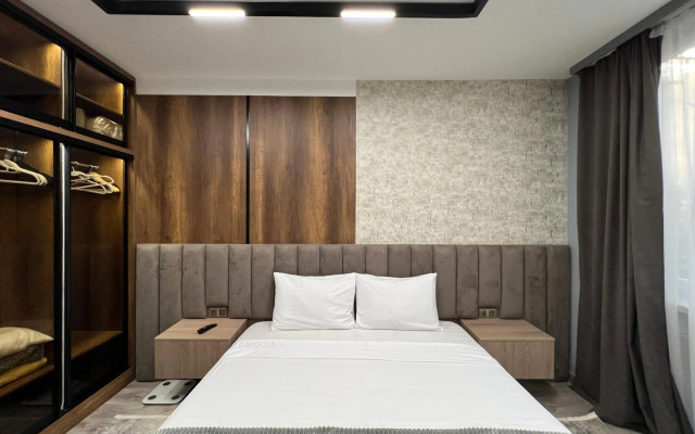 Pushkin street, 2 bedrooms Stylish, Beautiful apartment PU580