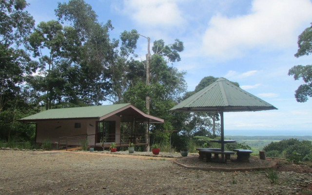 Portasol Rainforest and Ocean View Living