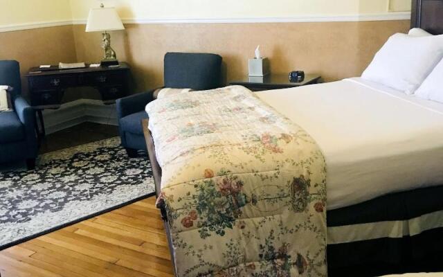 Albemarle Inn