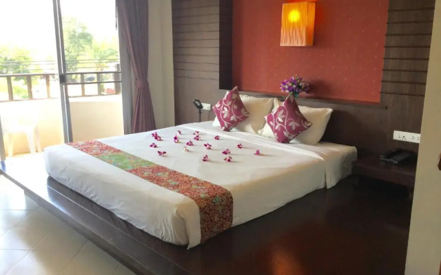 Thip Residence Boutique Hotel