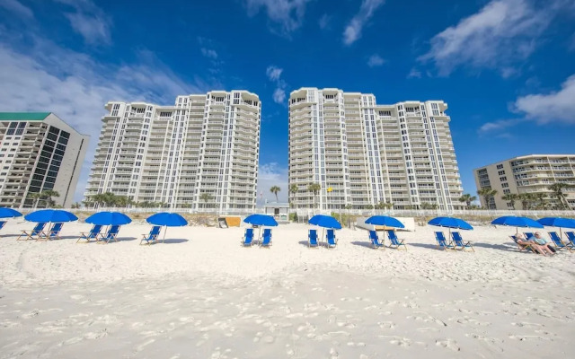 Silver Beach Towers - Penthouse106e