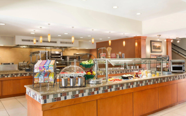 Hilton Garden Inn Lancaster