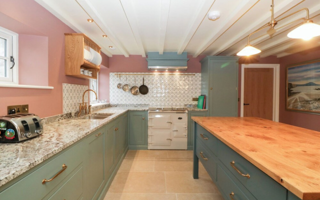 Velindra Farm Cottage