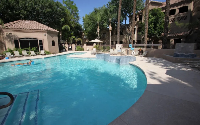 Signature Ii 2 Bedroom Condo