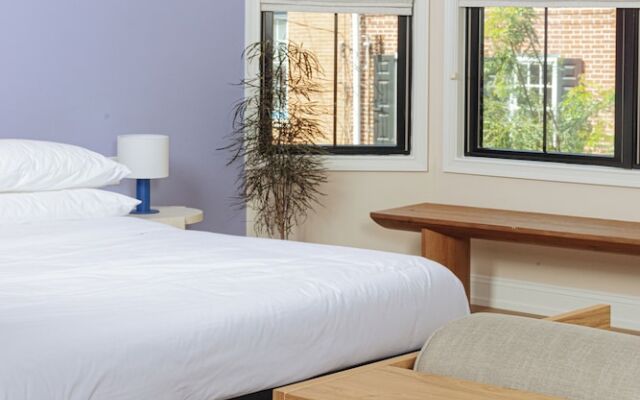 YOWIE (Hotel & Shop)