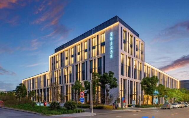 Interstellar Mei Gao Hotel