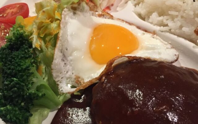 Heart Hostel and Diner