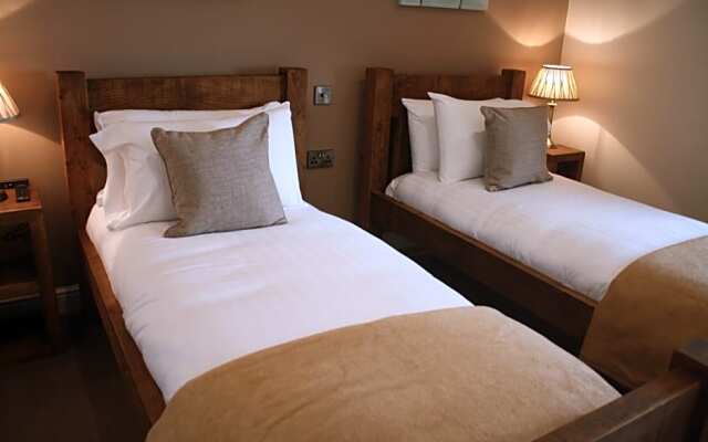 The Woodman Inn