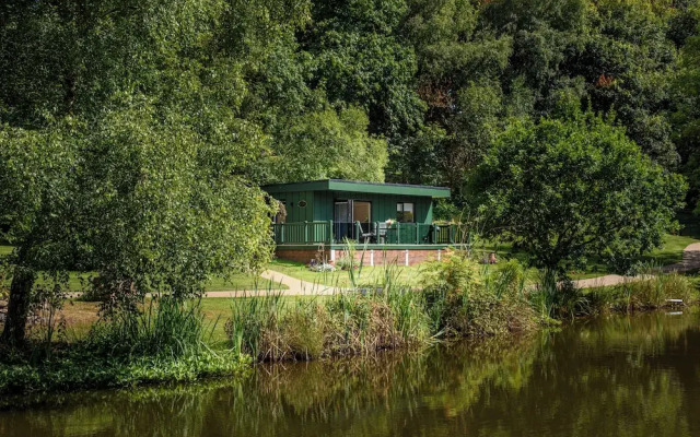 Secret Waterside Lodges in Worcestershire