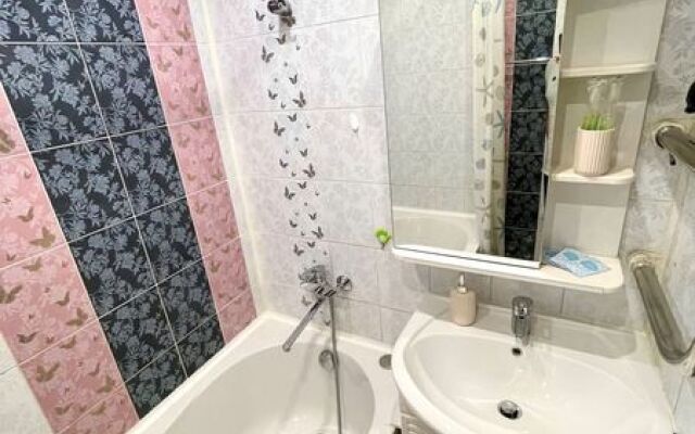 Хоум Отель на пр. Шахтеров, д. 121