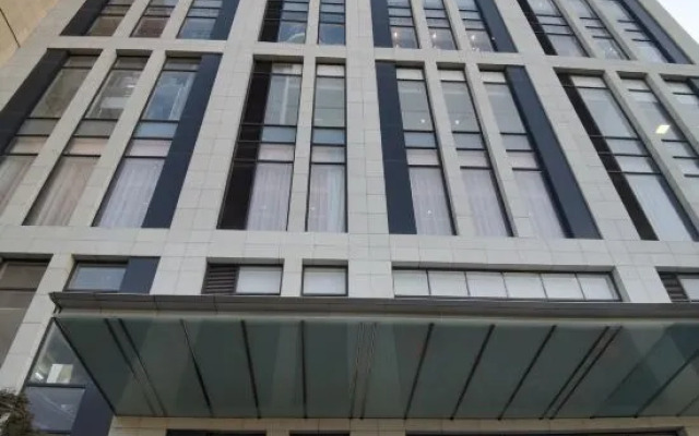 Wanxiang Yuepin Hotel (Jinan Olympic Sports Center)