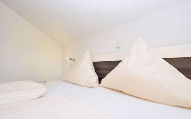2 Separate Flats With Balcony on the ski Slope