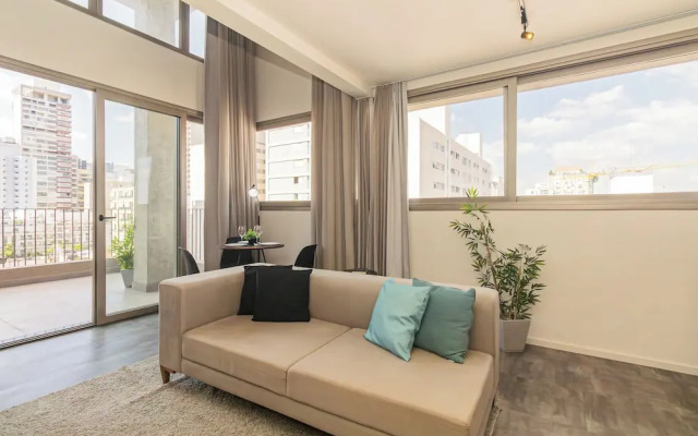 Duplex com piscina e academia