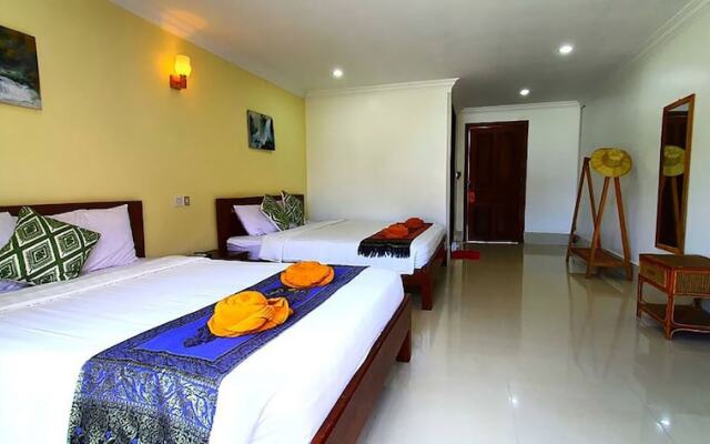 Nary Villa