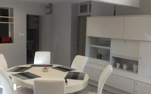 Gîte Vineuil, 4 pièces, 6 personnes - FR-1-491-99