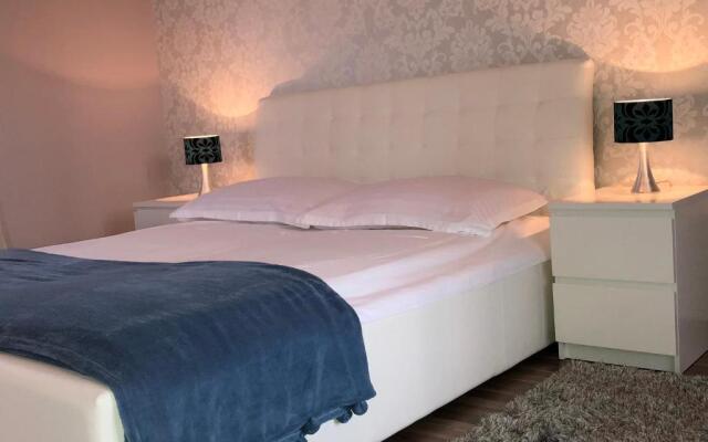 Design Apartments Dijan