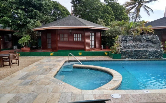 Toucan Inn