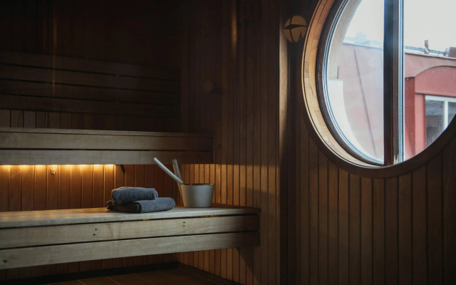 Home Hotel Uman - Dinner included