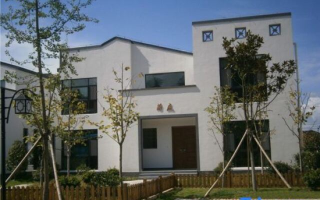 Qinshuiwan Holiday Hotel (Ninghai Wujia Manor)