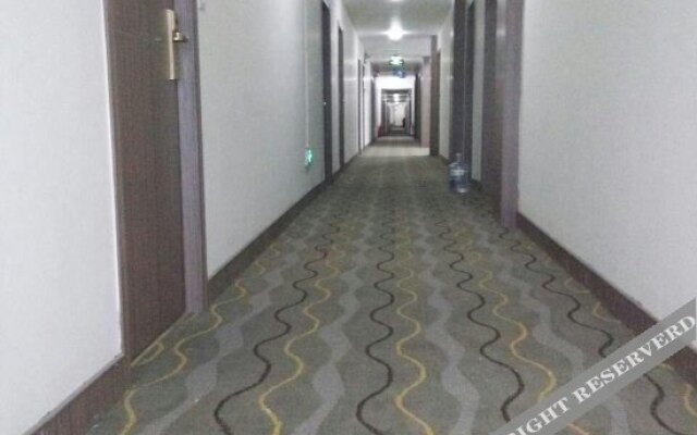 Tongfulou Business Hostel