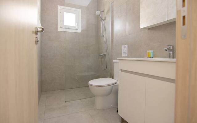 Phaedrus Living Napa Blue Luxury Flat