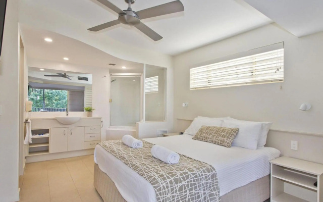 The French Quarter 205 Halse Lane 1