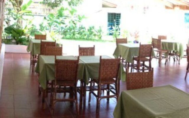 French Garden Resort