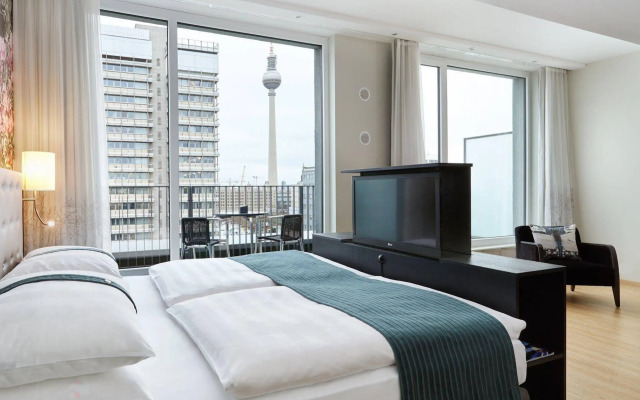 Premier Inn Berlin Alexanderplatz Hotel