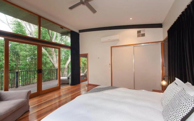 Elements - Echuca Holiday Homes
