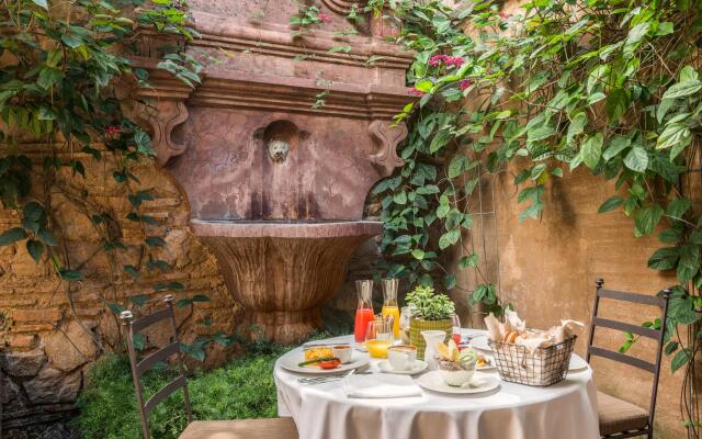 El Convento Boutique Hotel