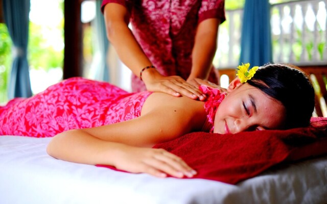 Bali Taman Lovina Resort & Spa Suites