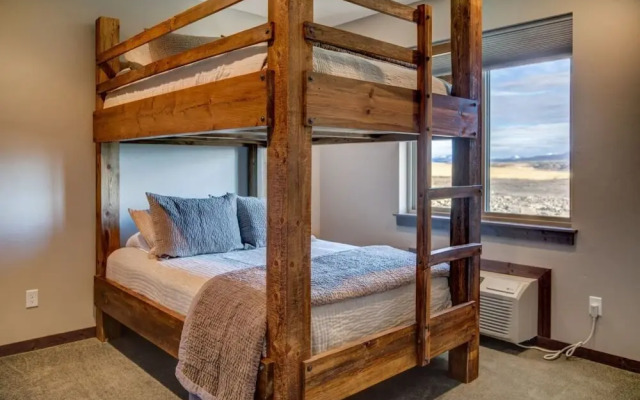 Livingston - Crazy Mountain Lodge